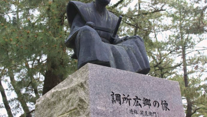 法国小伙来华捐622张日本侵华照片,澳门马会雷锋网传真论坛,多元化方案执行策略_模拟版V14.29